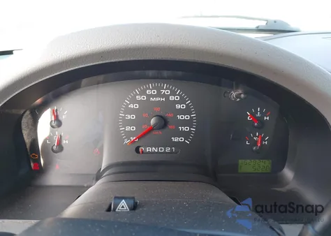 2004 Ford F-150 Stx/Xl/Xlt z USA, uszkodzony, nr VIN 1FTRX12W34NB47397